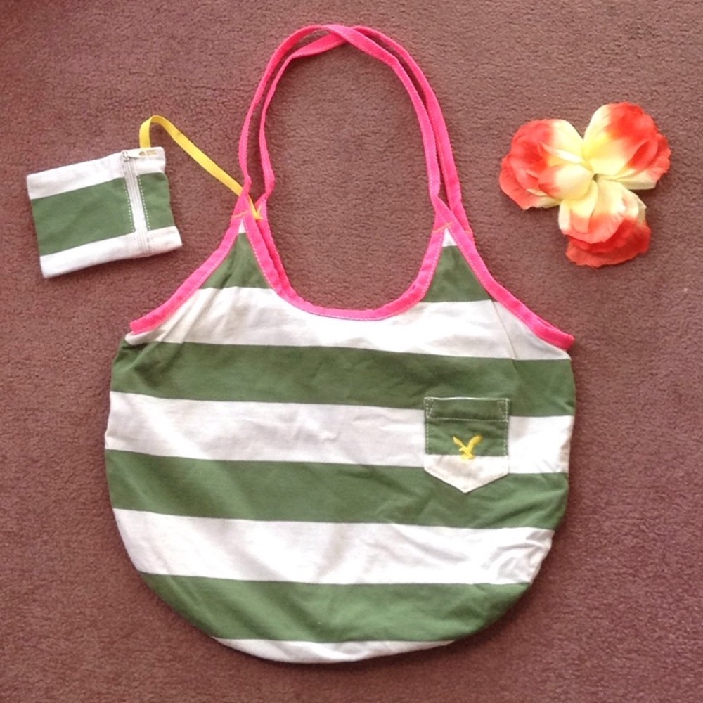 AEO stripe tote